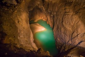 Пещеры Нового Афона: величие природы и духовная энергия