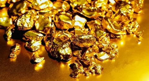 Золотой лом: как выгодно избавиться от ненужных сокровищ