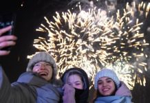 Россиян в грядущем году ожидает месяц выходных в целом