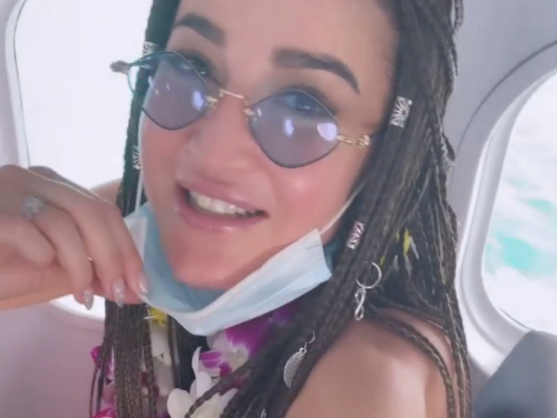 Бузова и Dava улетели на Мальдивы встречать Новый год, поделившись с фанатами кадрами с отдыха