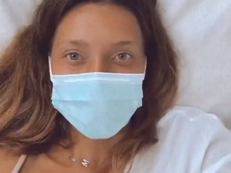 Регину Тодоренко госпитализировали в Индонезии с “адской болью”