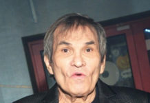 СМИ: пьяного Алибасова из запертой квартиры вызволяла полиция