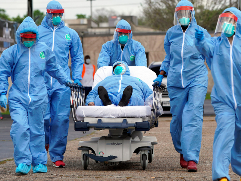 Врачи в США назвали ранние симптомы – предвестники коронавируса