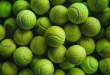 Выбор идеального теннисного мяча: шаг за шагом