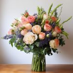 Идеи букетов для свадьбы: оригинальные подходы к созданию подарка для невесты