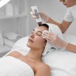 Инъекционная косметология: Современные технологии в борьбе за молодость и красоту