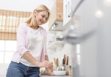 На что ориентироваться при выборе кухонного гарнитура?