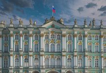 Несколько причин посетить Эрмитаж: искусство, история и атмосфера великого музея