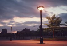 Уличное освещение: безопасность, комфорт и эстетика