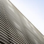 Металлические навесы: надежность, практичность и эстетика