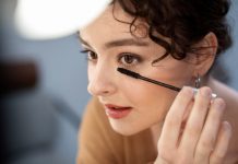 Как выбрать тушь Vivienne Sabo: эффекты, щетки, стойкость