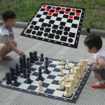 Напольные уличные шахматы — украшение любой территории