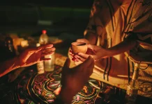 Зачем люди пьют аяваску: истинные причины духовного путешествия