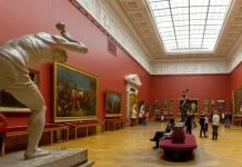 Петербургские музеи: Где прошлое встречается с будущим