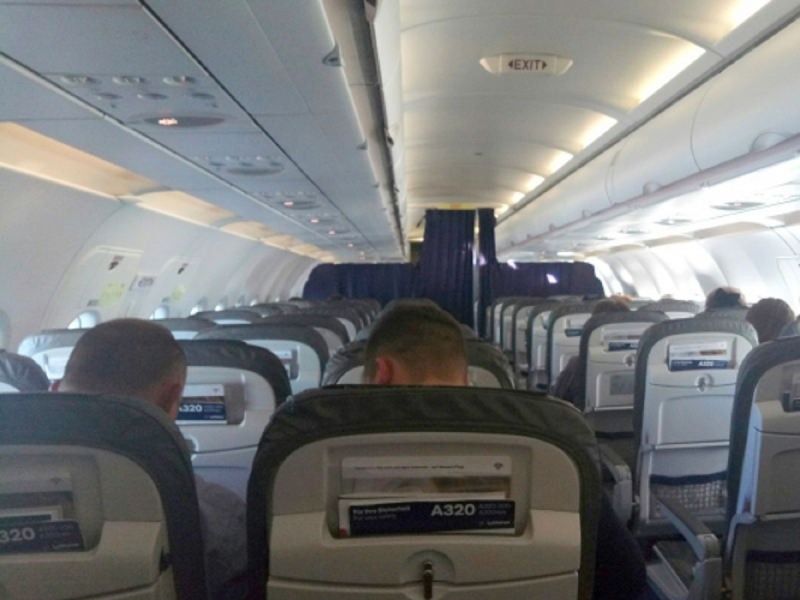 «Фиктивные работы»: глава Госавианадзора пожаловался, что в РФ массово допускают к полетам неисправные самолеты