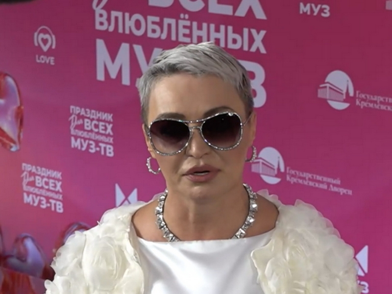 Лель сдала элиту в Кремле: в зале стояла гробовая тишина после шокирующего признания