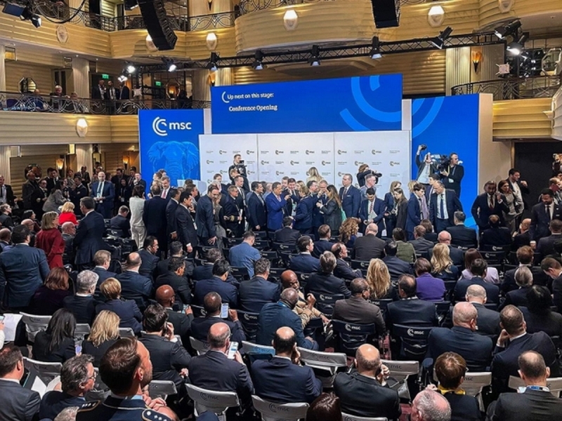 Мюнхенский ультиматум: ЕС готовит морскую блокаду России и обсуждает поставки «Томагавков» Киеву