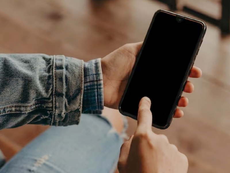 Названо одно действие, превращающее смартфоны и компьютеры россиян в «кирпич»