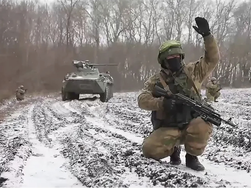«Полковник требует 1,8 млн»: военкоры рассказали о вымогательствах в зоне СВО