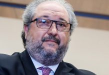 Суд взыскал с бизнесмена Минца и его сына более 61 млрд рублей