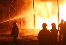 Жителей посёлка под Волгоградом эвакуируют из-за угрозы детонации после удара ВСУ