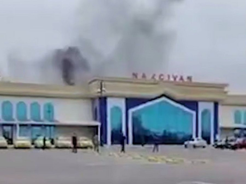 Азербайджан обвинил Иран в ударе «Шахедами» по аэропорту Нахичевани