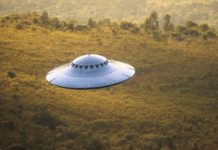 Экс-офицер США рассказал о пришельцах, которые вывели из строя 10 ядерных ракет