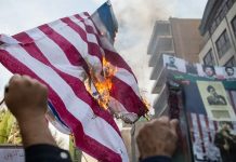 «Этой ночью вы познакомитесь с новейшим оружием»: Иран приготовил «сюрприз» США и Израилю