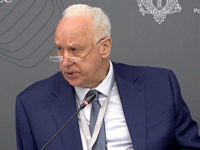 «Остановить алчность»: глава СКР Бастрыкин предложил конфисковывать все имущество коррупционеров