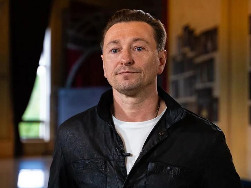 Сергей Безруков назначен и. о. худрука МХАТ имени Горького, Константин Хабенский — Школы-студии МХАТ