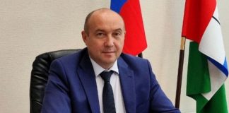 В Новосибирске министр сбежал от женщины, у которой забили 200 голов скота