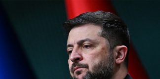 «Неуважительно»: Зеленский заявил, что Трамп не может быть гарантом мира и раскритиковал его команду