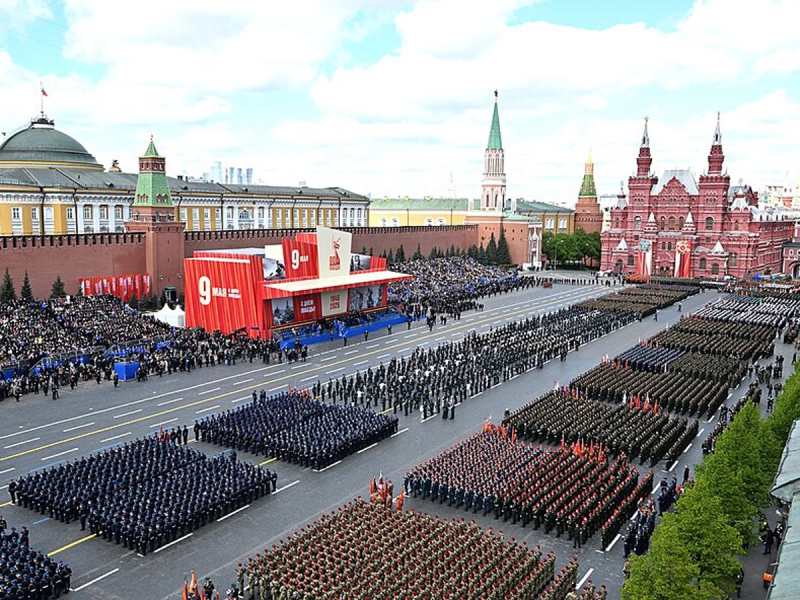 СМИ: в параде Победы в Москве 9 Мая тяжелая техника участвовать не будет