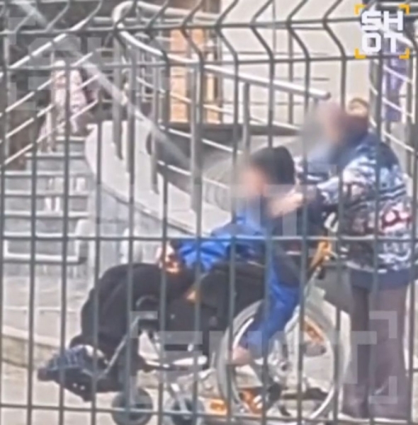 «Совершили чудо»: отцу главкома ВСУ Сырского врачи из РФ разрешили прогулки — появились фото