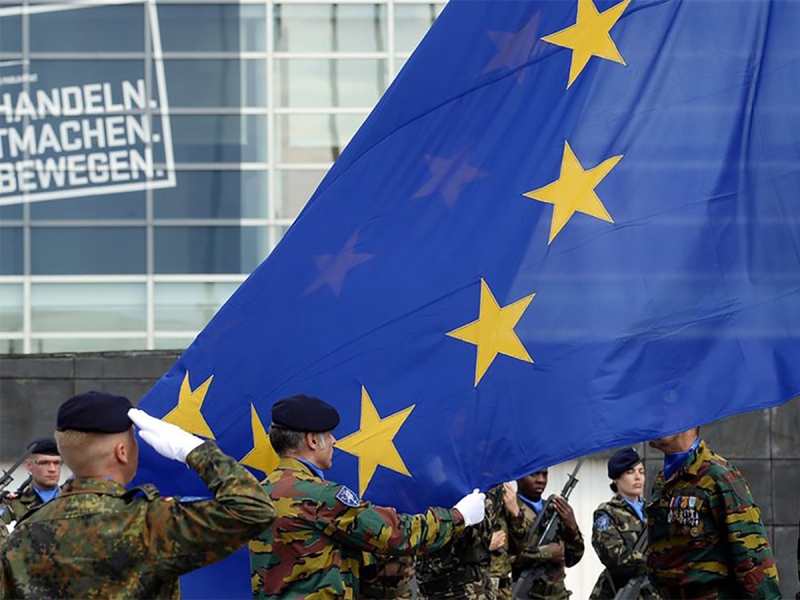 The Guardian: 10 стран Европы создадут военный союз против России