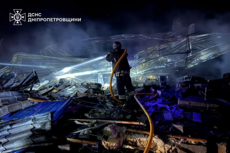 В порту Украины сгорел танкер с дронами НАТО: опубликовано видео