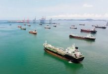 Зеленский предложил помощь в открытии Ормузского пролива