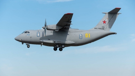 Военный самолет "Ил-112В" рухнул и взорвался в Подмосковье: среди погибших Герой России