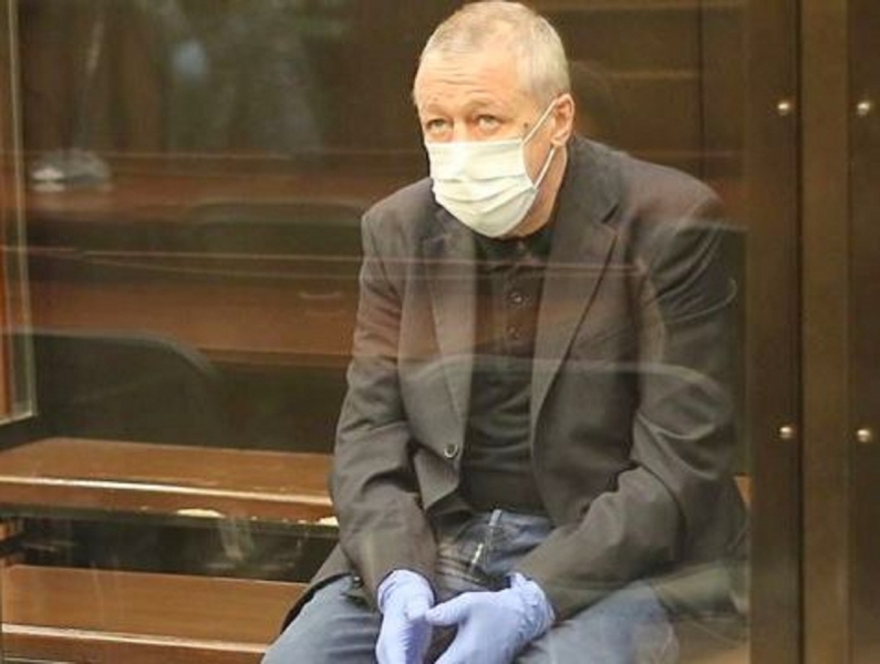 Адвокат рассказал о серьезных проблемах со здоровьем у Михаила Ефремова