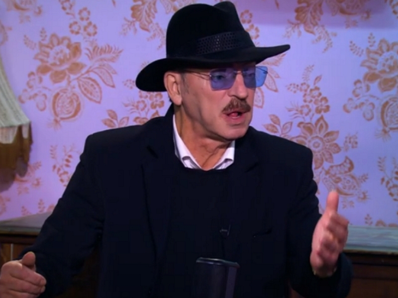 Боярский предложил повысить зарплату Черчесову в два раза после решения техкома РФС