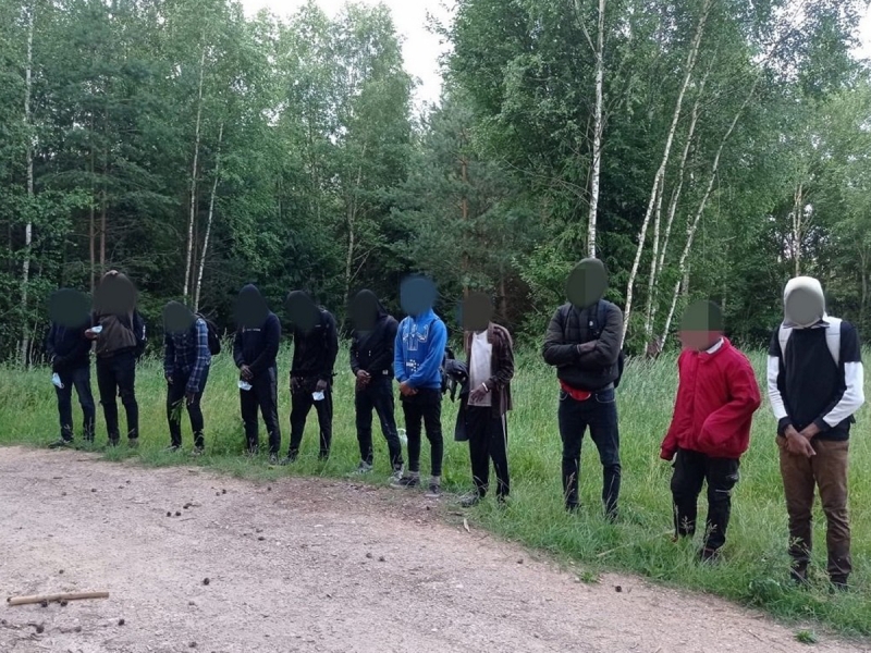 “Будете сами есть и ловить”: Литва объявила экстремальную ситуацию из-за мигрантов из Белоруссии