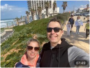 Дроботенко показал в Сети фото сбежавшего в Израиль пьяного Галкина