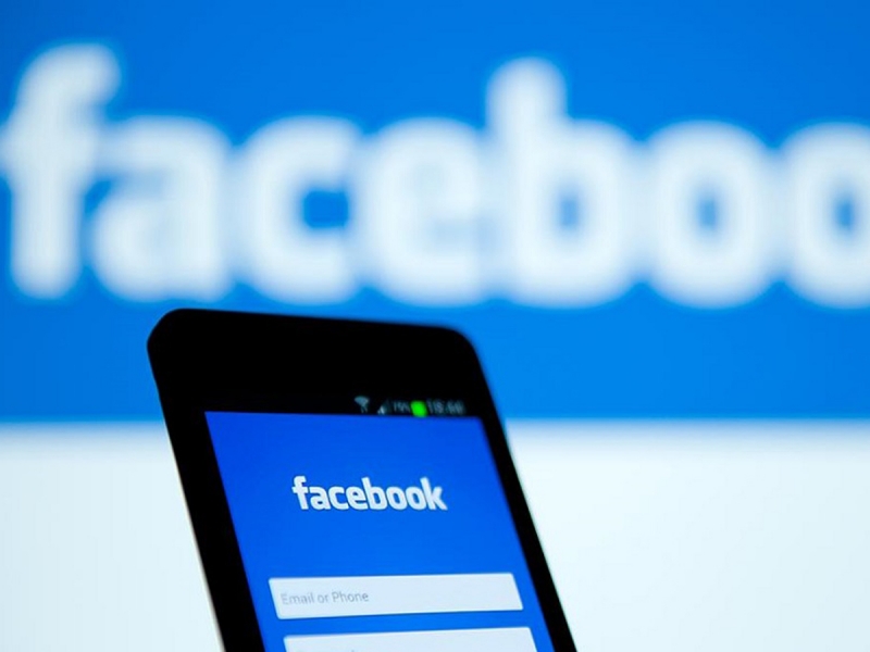 “Facebook сошел с ума?”: иностранцы возмущаются призывами к насилию и травлей военных РФ в Сети