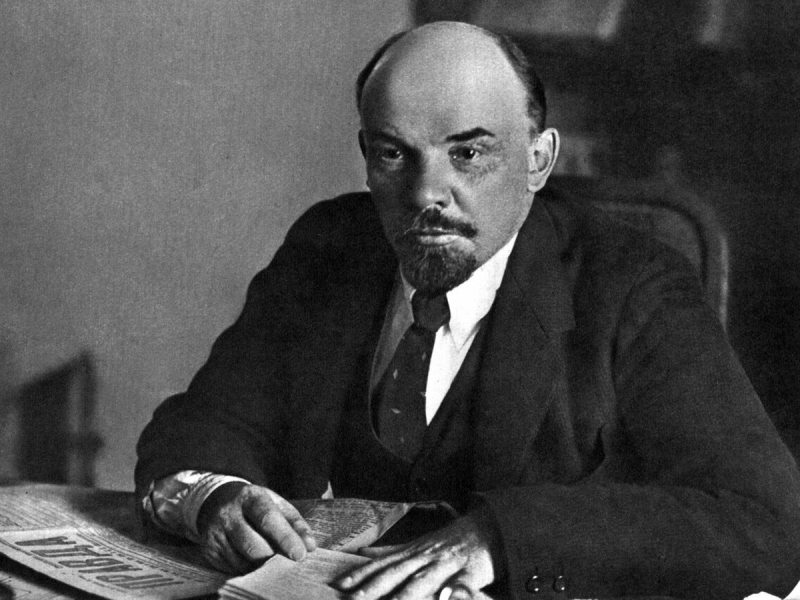 Криминалист из Самары попросил у государства 24 млн рублей, чтобы опознать труп Ленина и вернуть его США