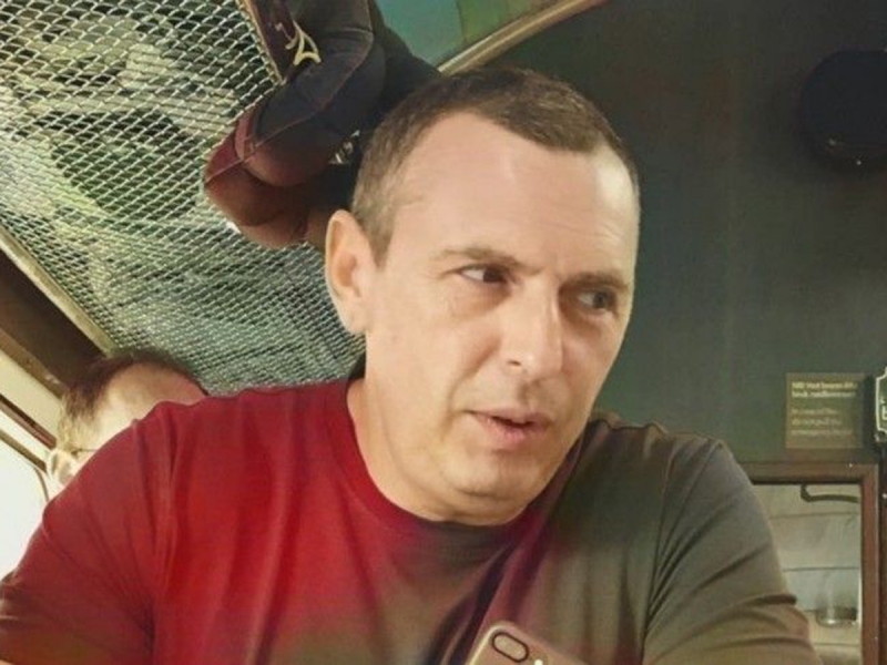 На Украине обстреляли машину помощника Зеленского, ранен водитель