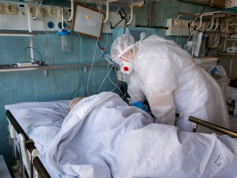 Назван единственный точный способ определить COVID-19 и витамин, спасающий от тяжелой формы