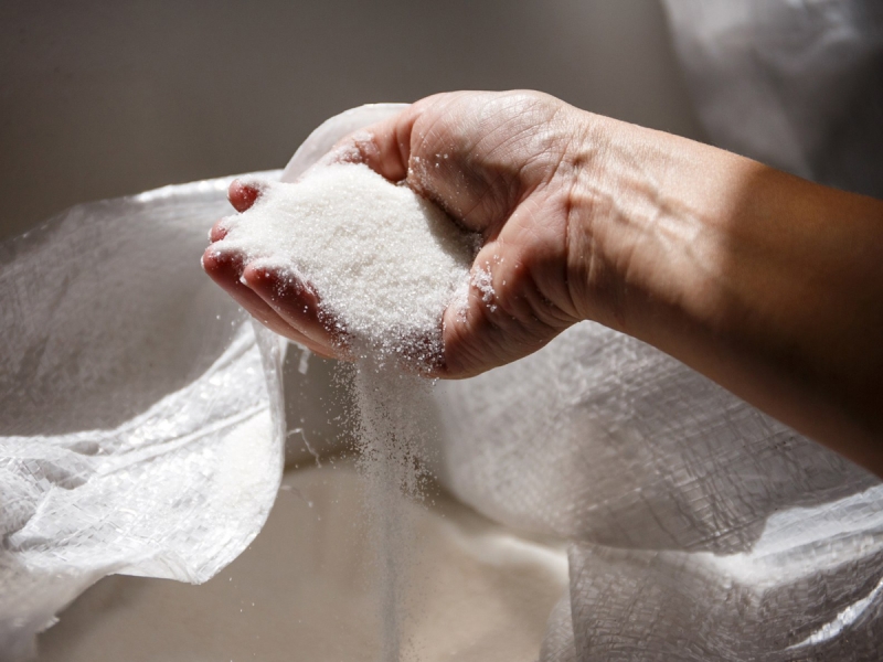 Правительство РФ запретило покупку макарон и сахара на Украине