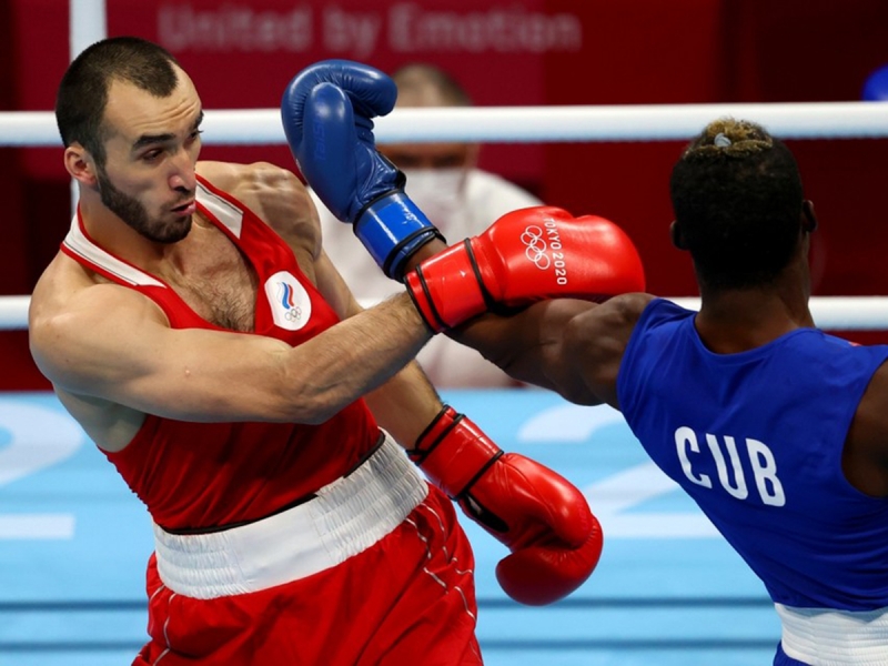 Россиянин Гаджимагомедов взял серебро Олимпиады в боксе