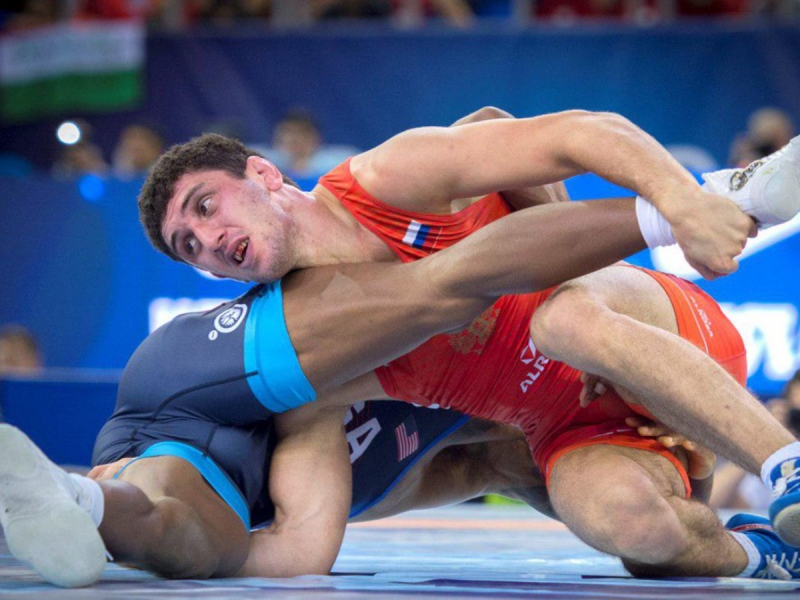 Российский борец Сидаков принес сборной России 17-е золото Олимпиады