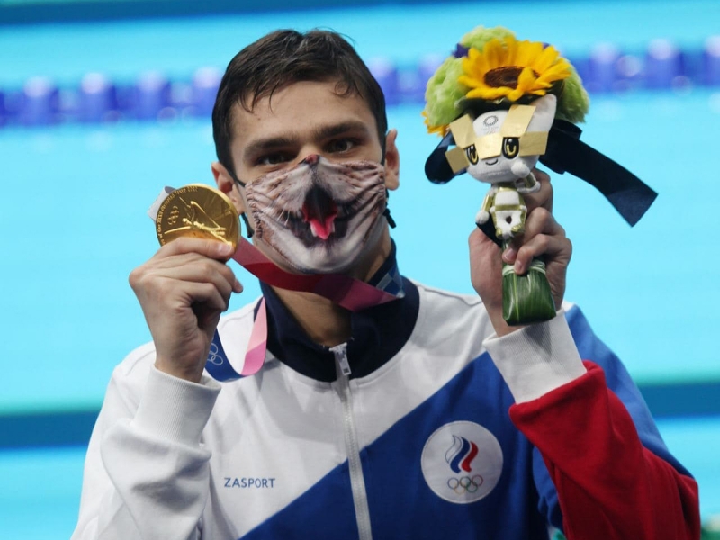 Рылов и Бацарашкина принесли две золотые медали на Олимпиаде в Токио
